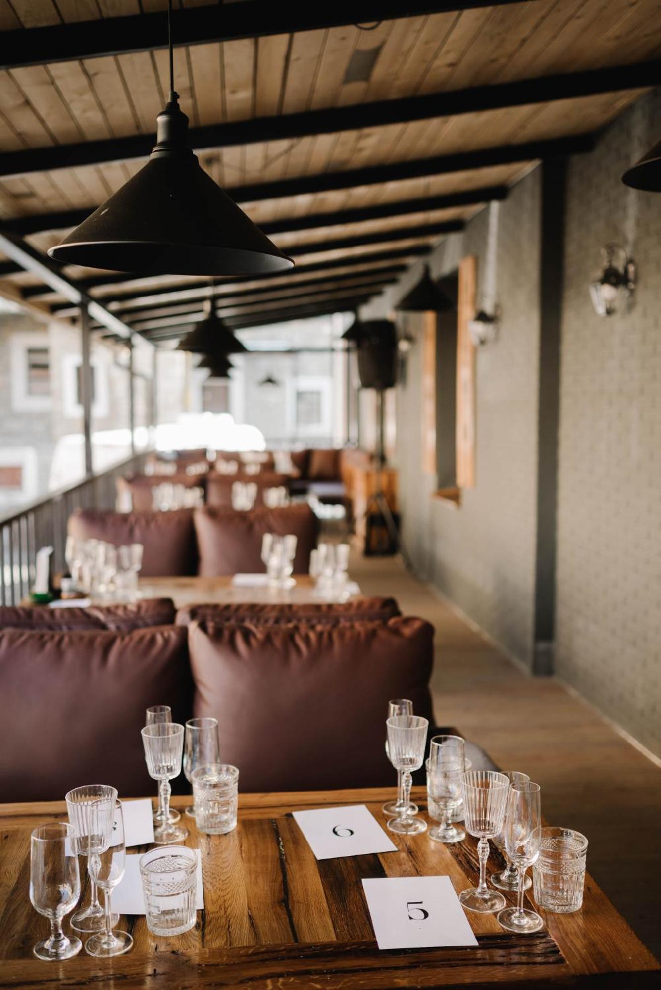 Hotel Dynasty Kamianets-Podilskyi Ngoại thất bức ảnh